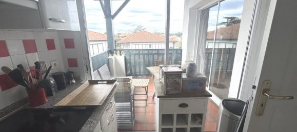 2 Schlafzimmer Wohnung in Saint-Jean-de-Luz, France, Nr. 302124 7