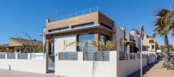 Casa de 4 dormitorios en Torrevieja, Spain No. 129252 35