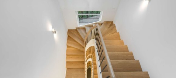 4 bedrooms Villa in Munich, Germany No. 194520 16