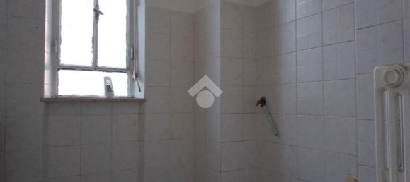 3 rooms Apartment in Alessandria, Italy No. 8473 10
