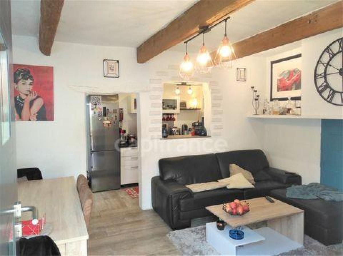 Casa T2 em Uzes, France N.º 30735