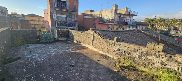 2 bedrooms House in Misterbianco, Italy No. 340894 9