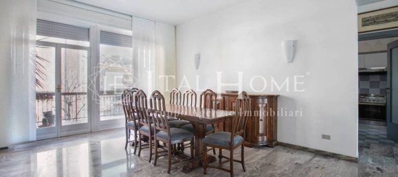 Apartamento de 2 dormitorios en Bergamo, Italy No. 2194 2
