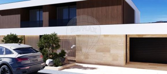 4 Schlafzimmer Villa in Turiz, Portugal, Nr. 266761 21