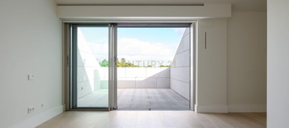 3 bedrooms Penthouse in Cascais, Portugal No. 147174 16