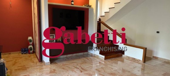 4 غرف نوم منزل في Caserta, Italy رقم 330226 8