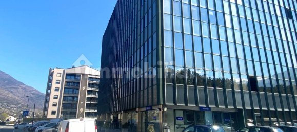 Escritório de 4 divisões em Aosta, Italy N.º 237529 2