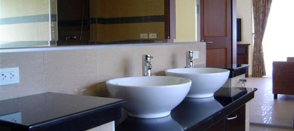 4 bedrooms Cafe / restaurant in Pattaya, Thailand No. 1437 6