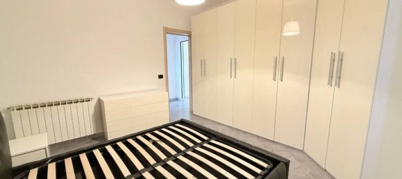 1 bedroom House in Massa, Italy No. 299418 8