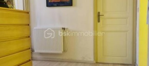 5 bedrooms House in Bondy, France No. 356380 13