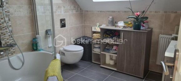 5 bedrooms House in Bondy, France No. 356380 12