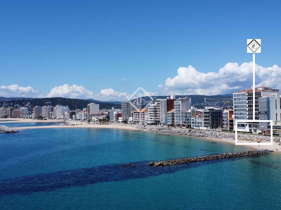 3 bedrooms Apartment in Calonge, Spain No. 219176