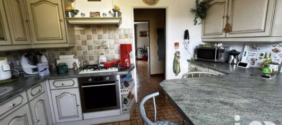 Casa de 4 dormitorios en Villeneuve-sur-Yonne, France No. 302971 9