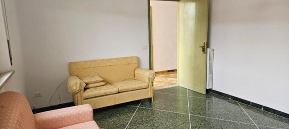 4 bedrooms Apartment in Cascina, Italy No. 380644 11