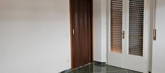 4 bedrooms Apartment in Cascina, Italy No. 380644 4