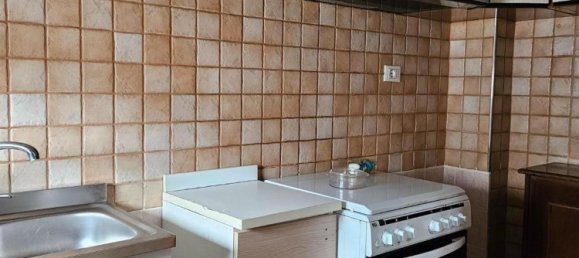 4 bedrooms Apartment in Cascina, Italy No. 380644 8