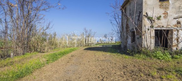 7 rooms House in Senigallia, Italy No. 65487 3