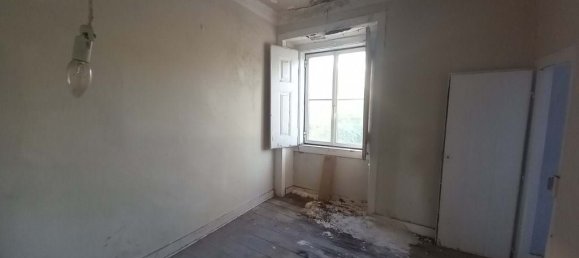 193m² Building in Lisbon, Portugal No. 102618 20