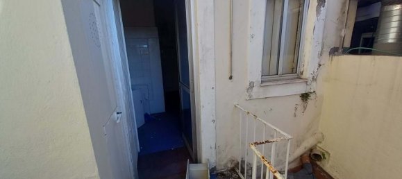 193m² Building in Lisbon, Portugal No. 102618 13