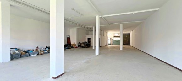  عقار تجاري في Betanzos, Spain 200متر مربع رقم 31396 15