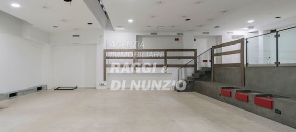 700m² Commercial property in Frascati, Italy No. 69410 8