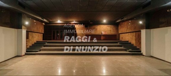 700m² Commercial property in Frascati, Italy No. 69410 16