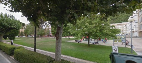 90m² Commercial property in Chartered Community of Navarre, Spain No. 68706 16