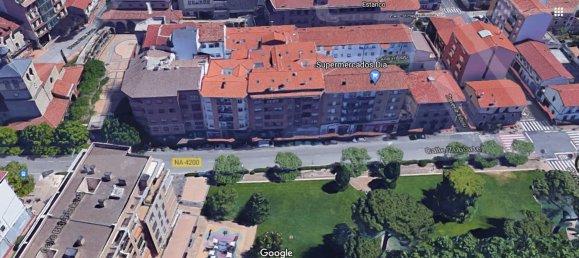 90m² Commercial property in Chartered Community of Navarre, Spain No. 68706 18
