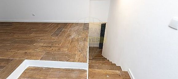 Casa de 2 dormitorios en Igrejinha, Portugal No. 21150 17