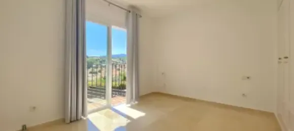 4 Schlafzimmer Wohnung in Marbella, Spain, Nr. 60063 5