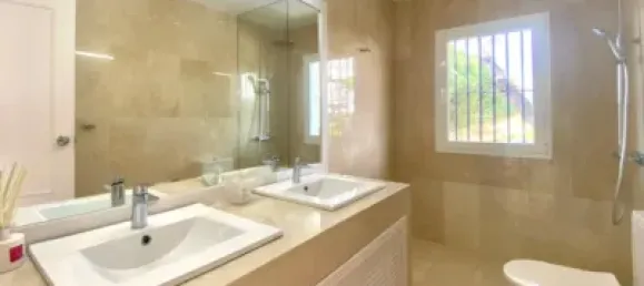 4 Schlafzimmer Wohnung in Marbella, Spain, Nr. 60063 4