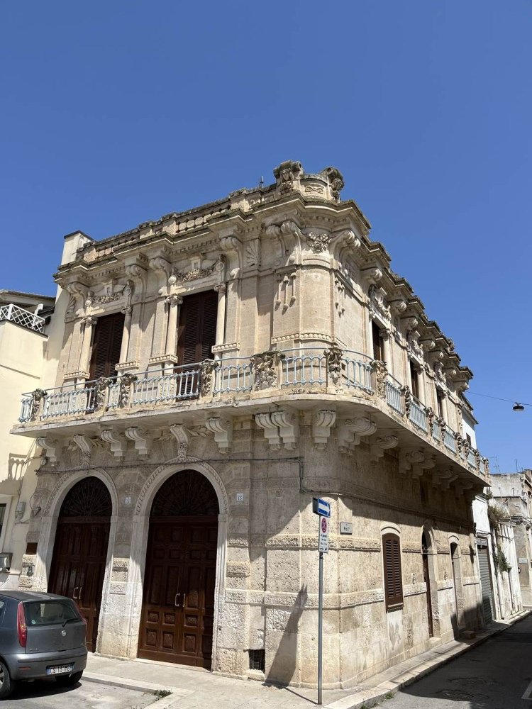 Gebäude in Adelfia, Italy 150m², Nr. 358557