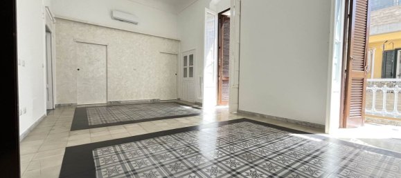 Gebäude in Adelfia, Italy 150m², Nr. 358557 2