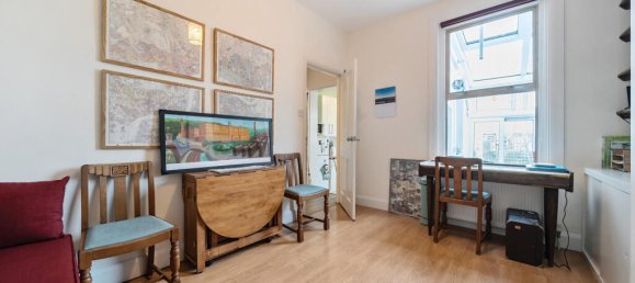 3 bedrooms House in London, United Kingdom No. 7580 11