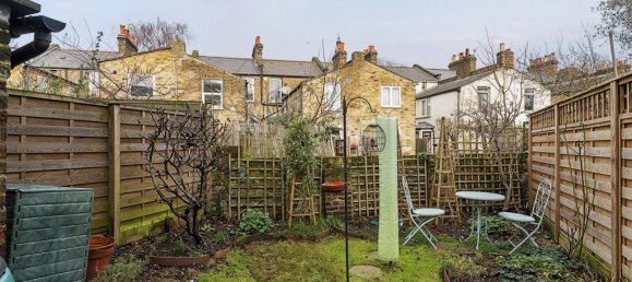 3 bedrooms House in London, United Kingdom No. 7580 22