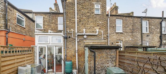 3 bedrooms House in London, United Kingdom No. 7580 10