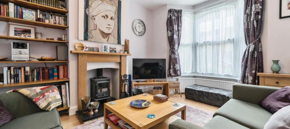 3 bedrooms House in London, United Kingdom No. 7580 15