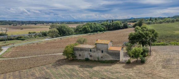 Дом с 6 комнатами в Лучиньяно, Италия № 138315 18