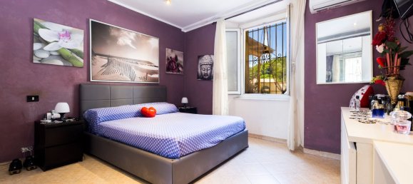 Квартира с 4 комнатами в Генуя, Италия № 286410 13