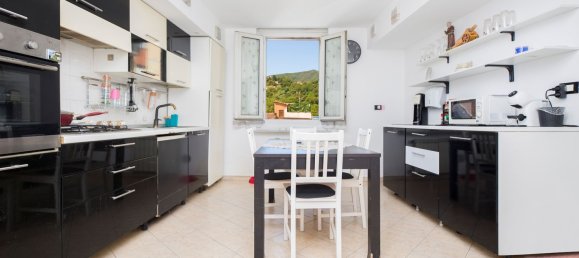 Квартира с 4 комнатами в Генуя, Италия № 286410 19