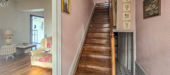 Casa de 4 dormitorios en Saint-Pourcain-sur-Sioule, France No. 62237 5