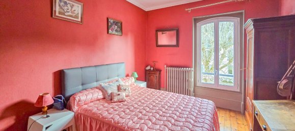 Casa de 4 dormitorios en Saint-Pourcain-sur-Sioule, France No. 62237 8