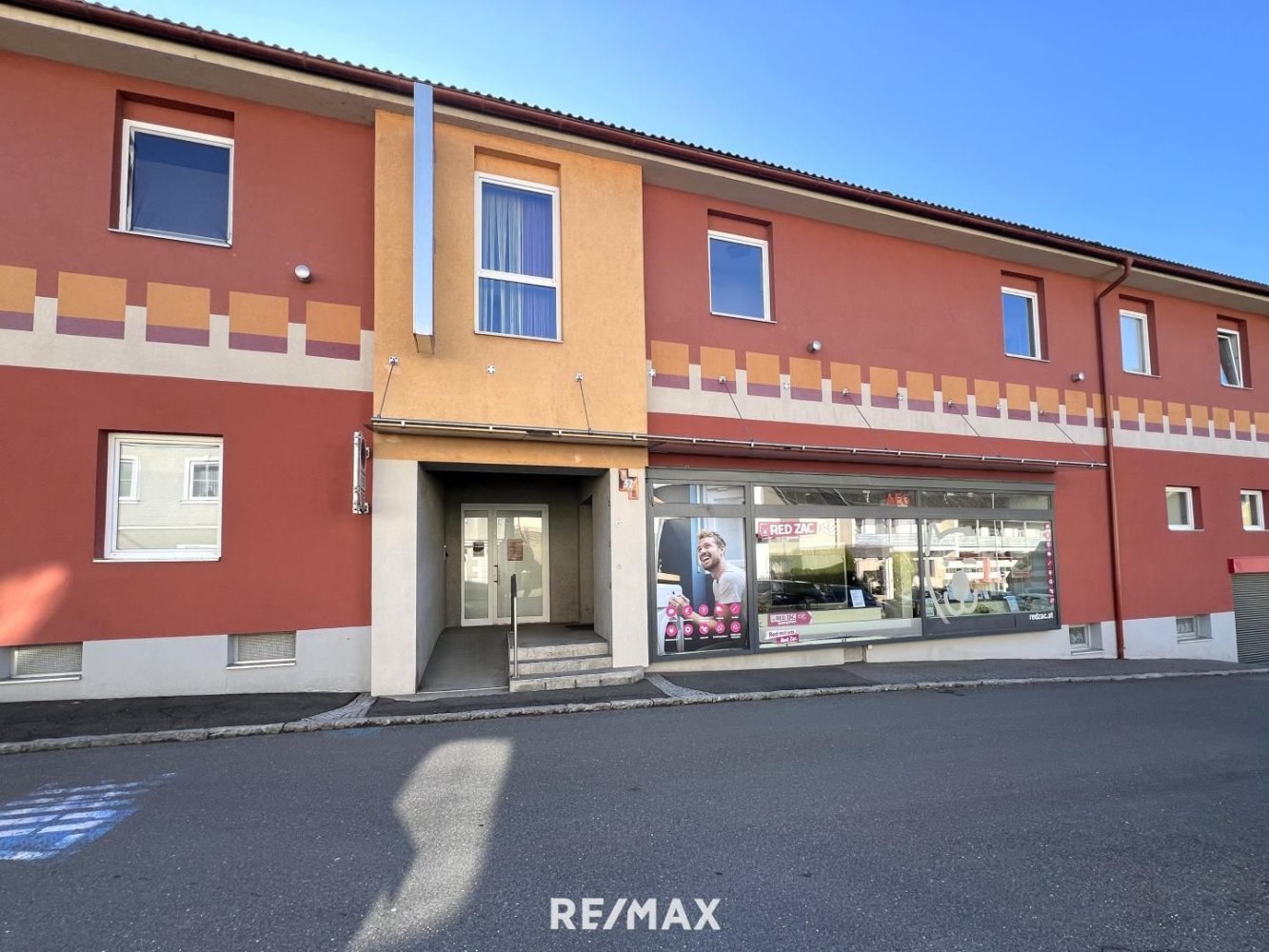 Gebäude in Bad St. Leonhard im Lavanttal, Austria 248m², Nr. 135897