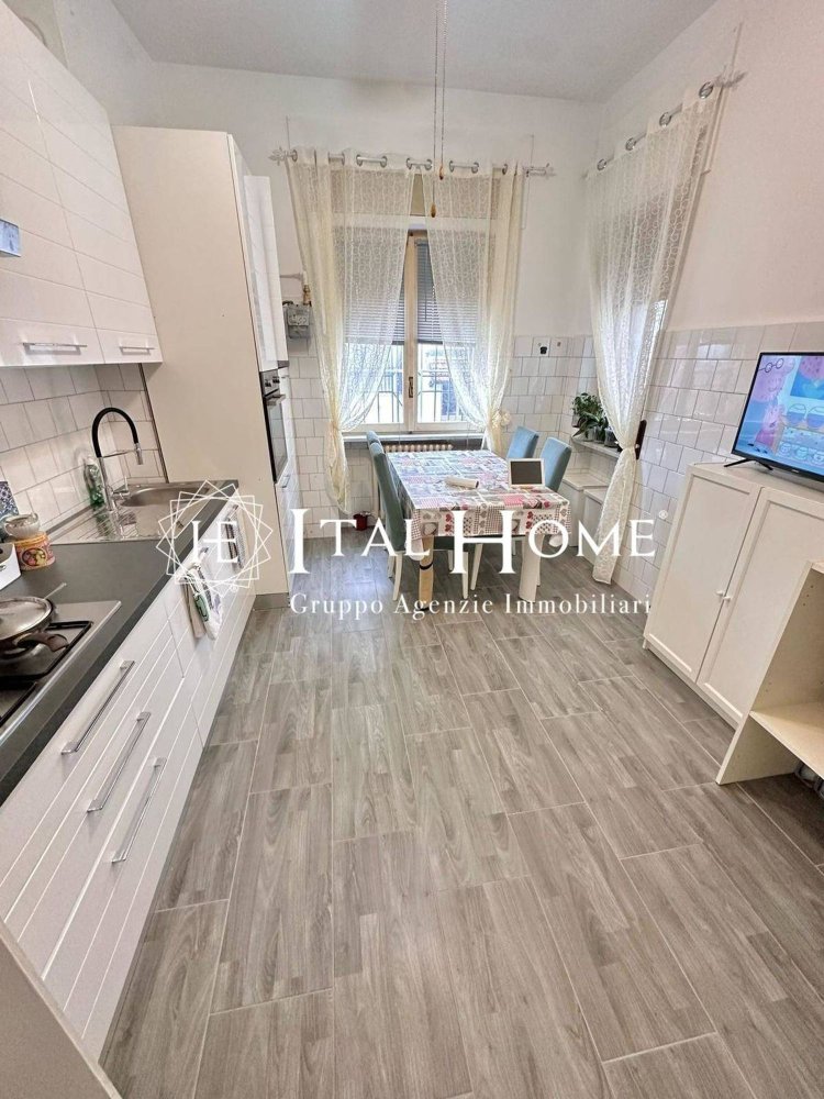 2 Schlafzimmer Wohnung in Milan, Italy, Nr. 314155