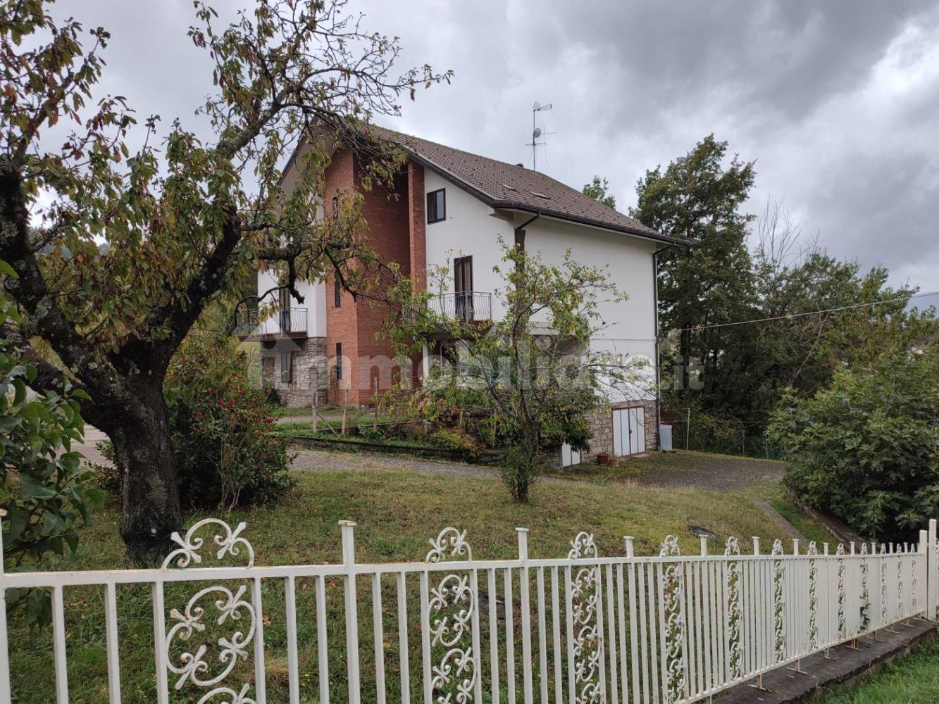 8 Schlafzimmer Villa in San Benedetto Val di Sambro, Italy, Nr. 87555