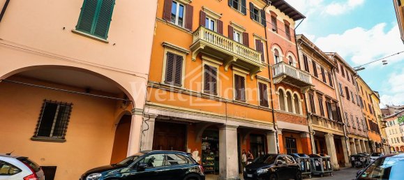 Apartamento de 4 dormitorios en Bologna, Italy No. 322218 30