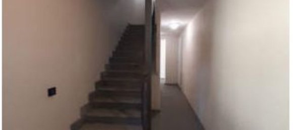 Apartamento T3 em Nizza Monferrato, Italy N.º 370908 6
