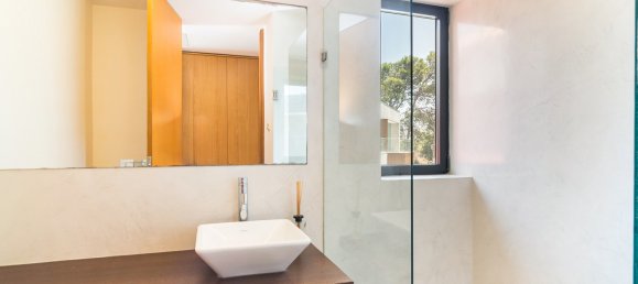 4 bedrooms Villa in Cascais, Portugal No. 190220 20