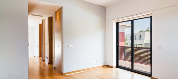 4 bedrooms Villa in Cascais, Portugal No. 190220 16