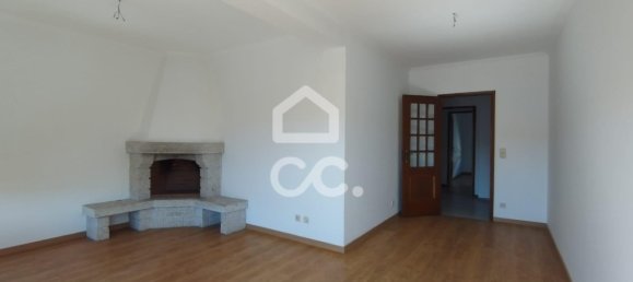 Квартира с 3 спальнями в Повуа ди Варзин, Португалия № 54764 6